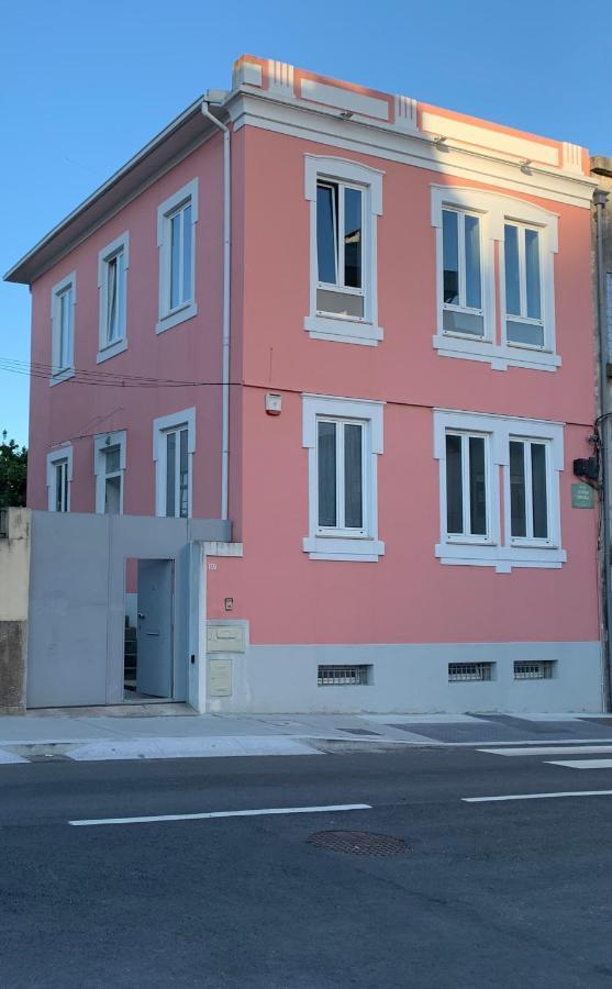 Luxurious Pink House And Parking Holiday home *
