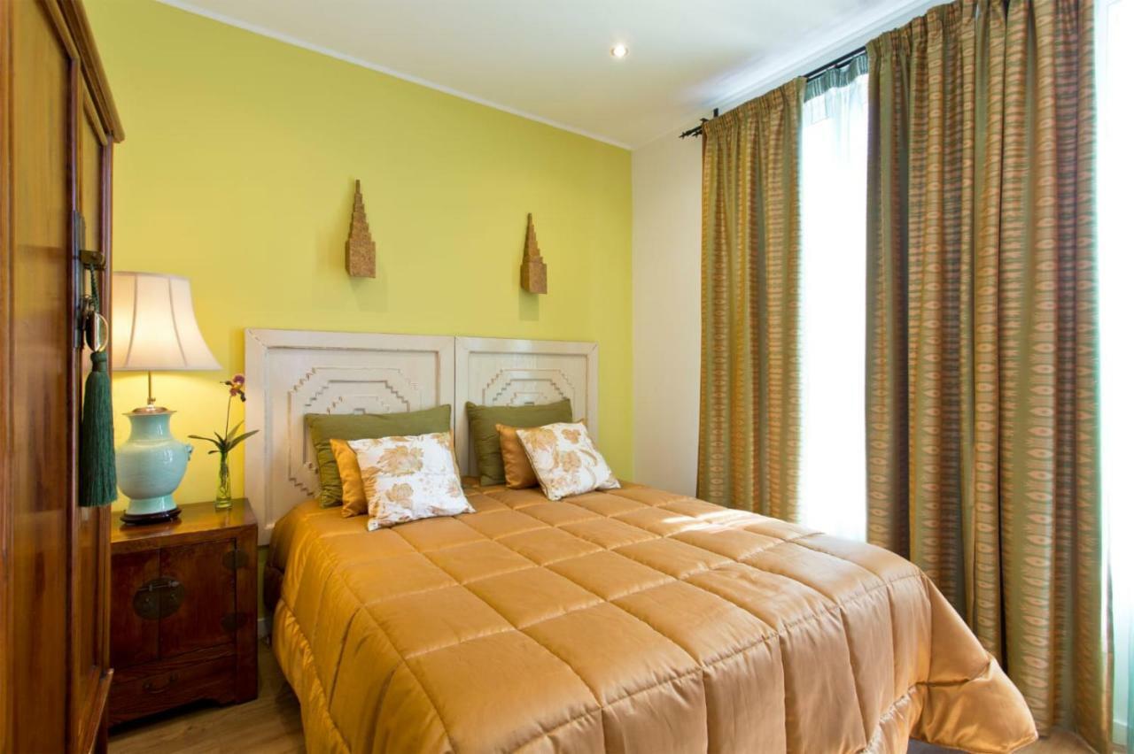 Holiday home Luxurious Pink House And Parking
